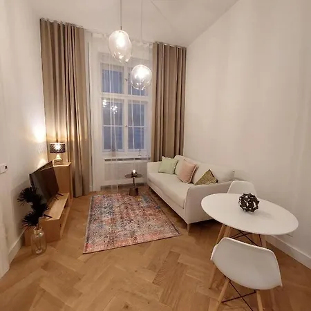 Luxury Apartment In The Centre Prague Exterior photo
